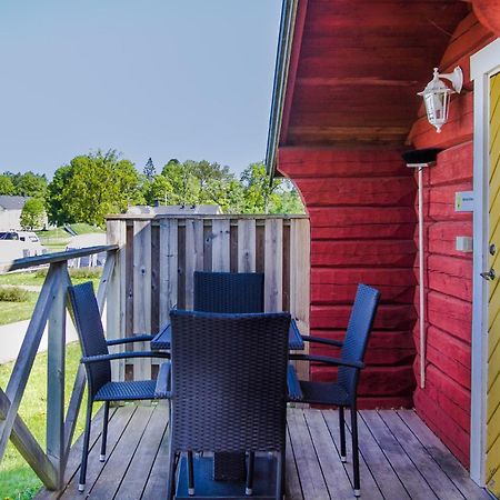 Kristinehamn Herrgardscamping & Stugor Buitenkant foto