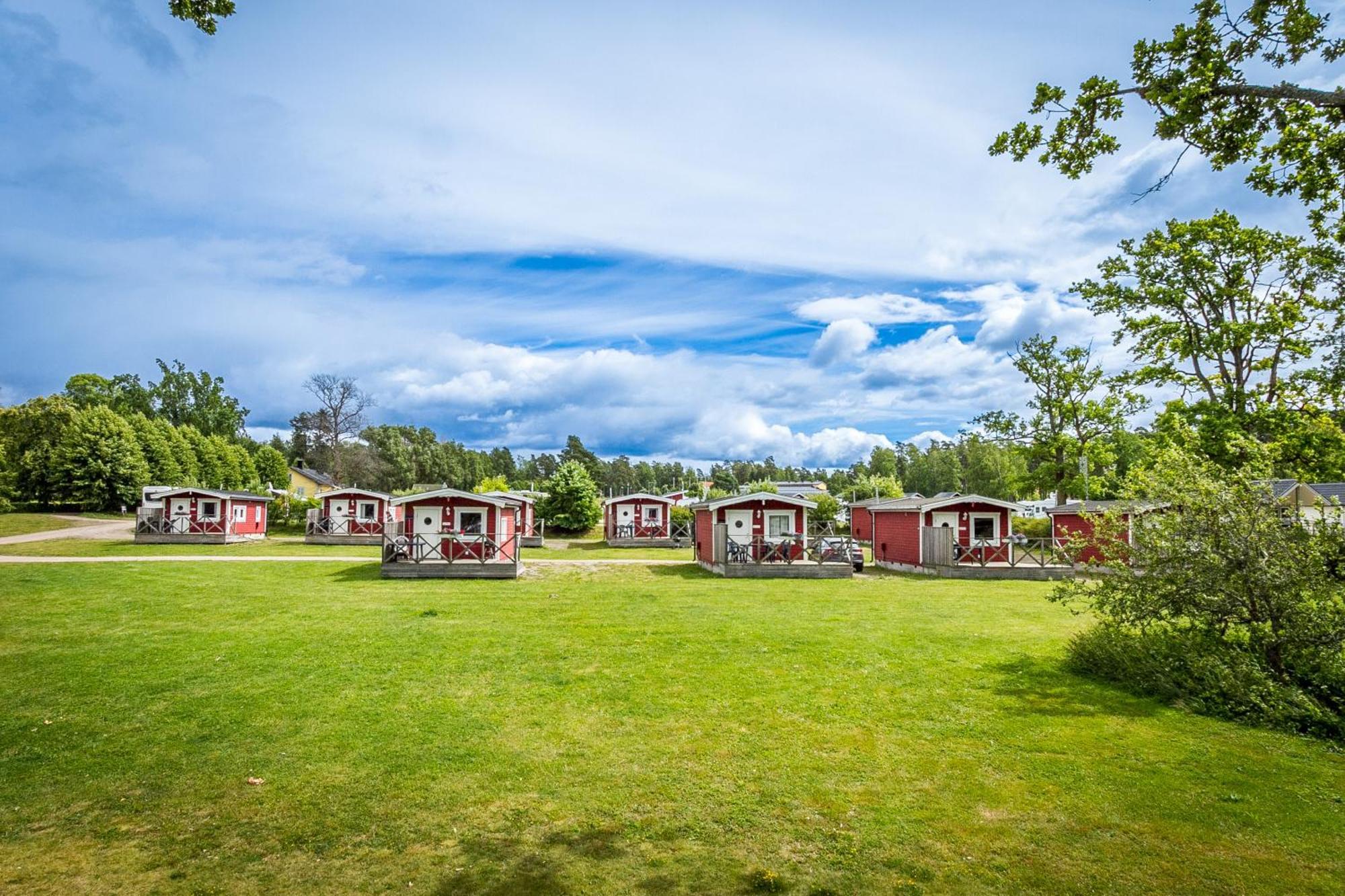 Kristinehamn Herrgardscamping & Stugor Buitenkant foto