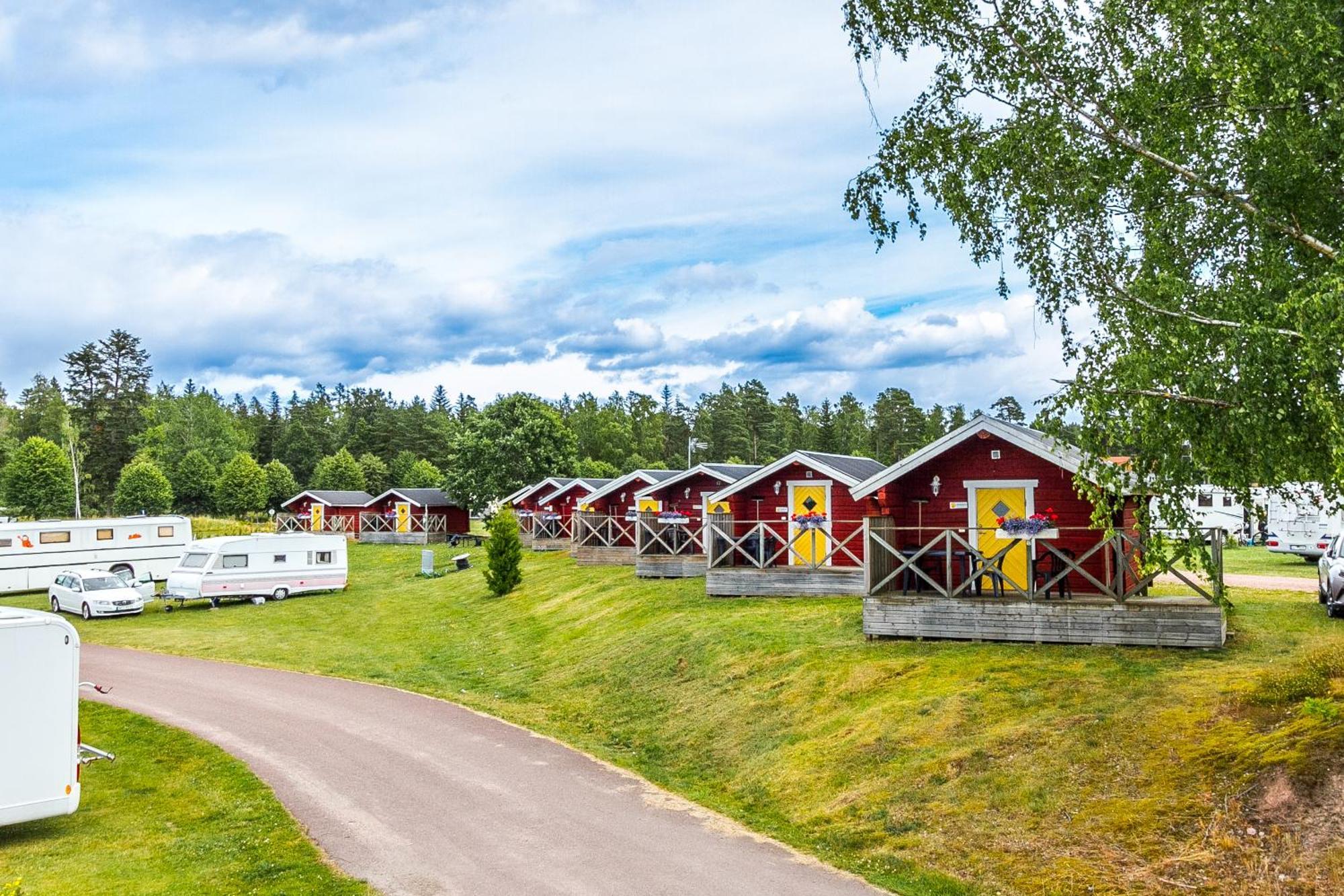 Kristinehamn Herrgardscamping & Stugor Buitenkant foto