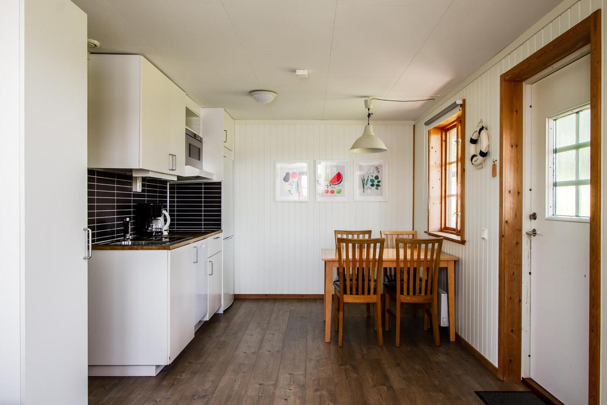 Kristinehamn Herrgardscamping & Stugor Buitenkant foto