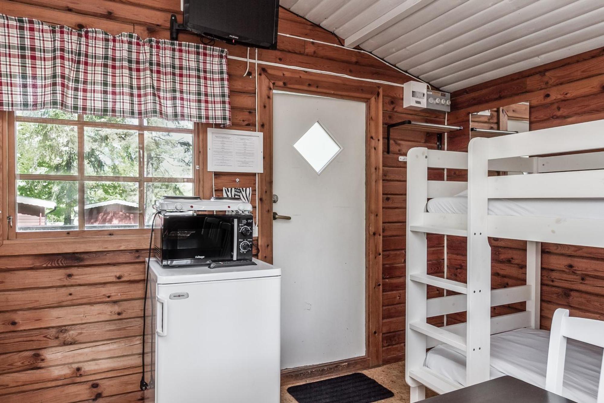 Kristinehamn Herrgardscamping & Stugor Buitenkant foto