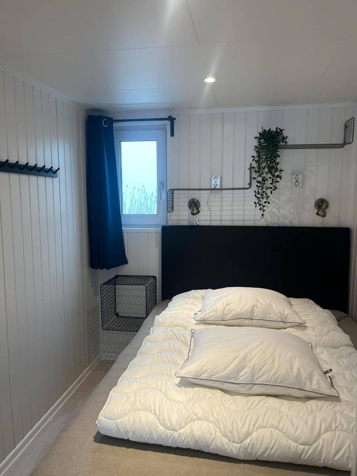 Kristinehamn Herrgardscamping & Stugor Buitenkant foto