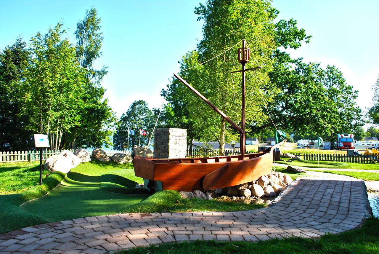 Kristinehamn Herrgardscamping & Stugor Buitenkant foto